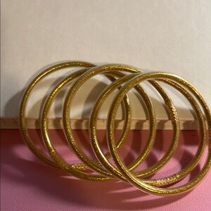 ELEGANT GOLD BANGLES (SET OF 5)